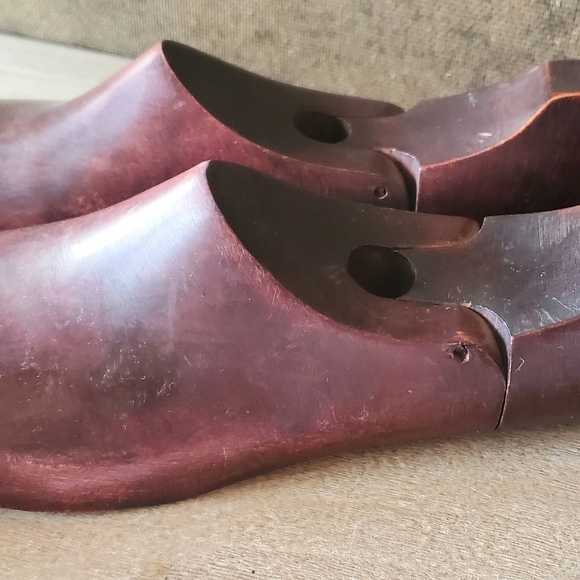 Vintage Wood Shoe Stretchers set of 2 - Picture 6 of 7